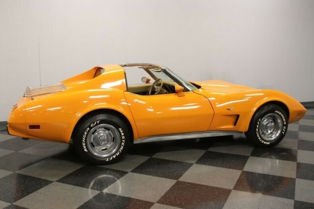 Chevrolet Corvette 1977 image number 38