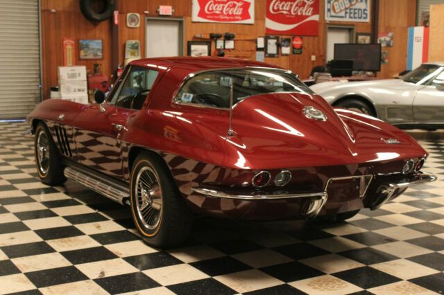 Chevrolet Corvette 1966 image number 21