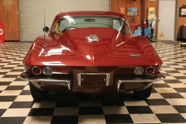 Chevrolet Corvette 1966 image number 22