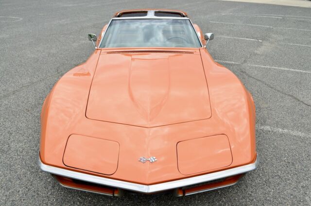 Chevrolet Corvette 1972 image number 19