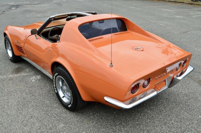 Chevrolet Corvette 1972 image number 22