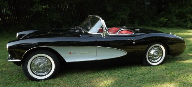 Chevrolet Corvette 1957 image number 1