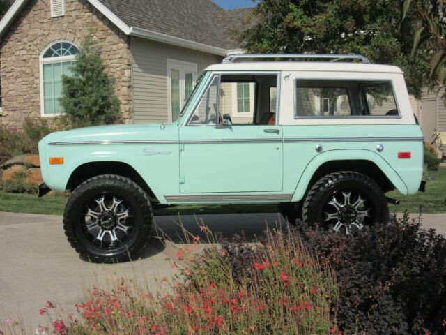 Ford Bronco 1974 image number 27