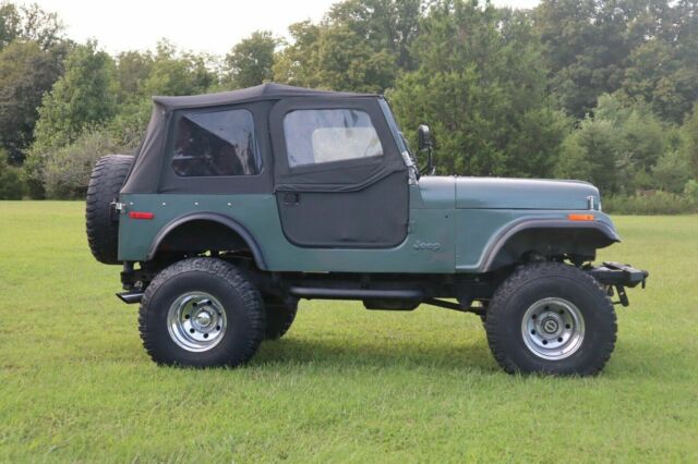 Jeep Cj7 1979 image number 0