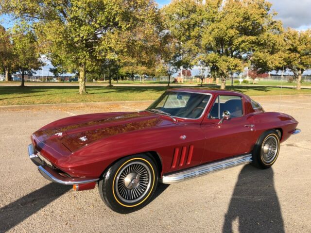 Chevrolet Corvette 1966 image number 2