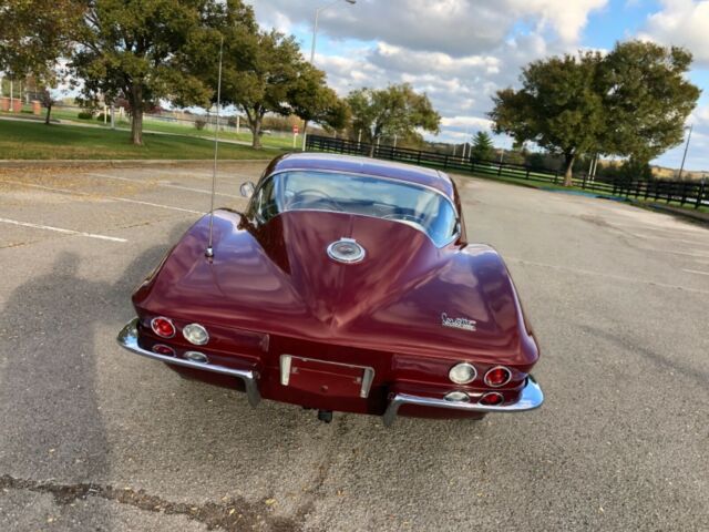 Chevrolet Corvette 1966 image number 29