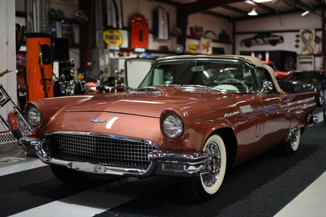 Ford Thunderbird 1957 image number 1