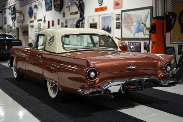 Ford Thunderbird 1957 image number 10