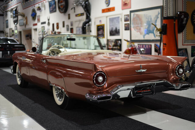 Ford Thunderbird 1957 image number 11