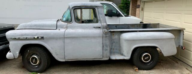 Chevrolet Apache 1959 image number 15