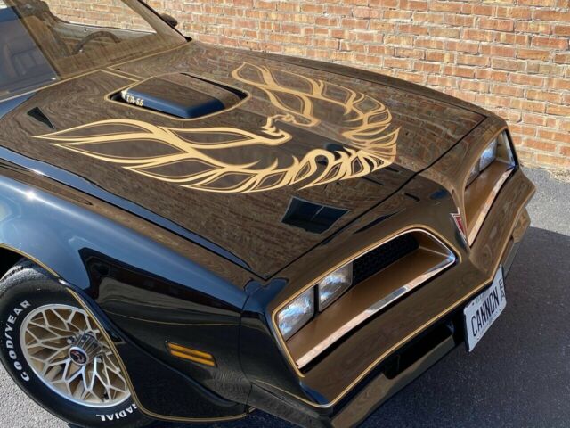 Pontiac Trans Am 1977 image number 34