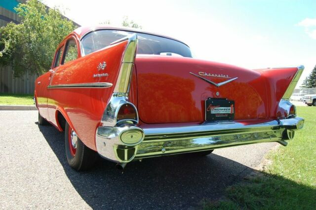 Chevrolet Bel Air/150/210 1957 image number 39