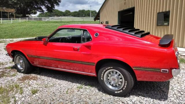 Ford Mustang 1969 image number 10