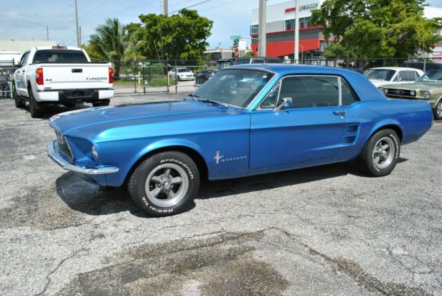 Ford Mustang 1967 image number 1