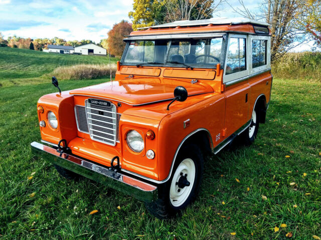 Land Rover Series 3 SWB 88 1973 image number 1