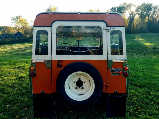 Land Rover Series 3 SWB 88 1973 image number 30