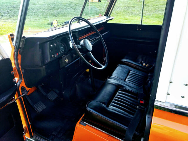 Land Rover Series 3 SWB 88 1973 image number 33