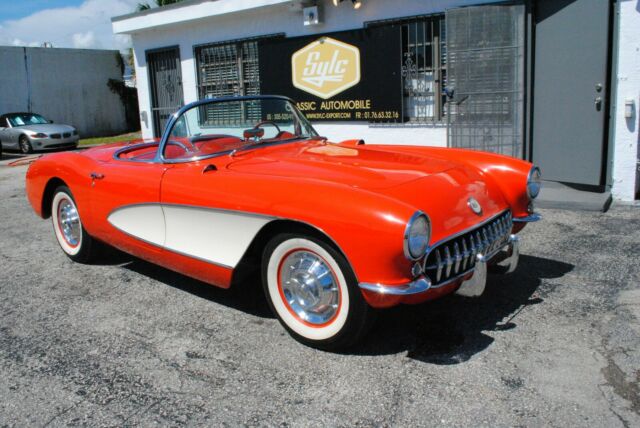 Chevrolet Corvette 1956 image number 0