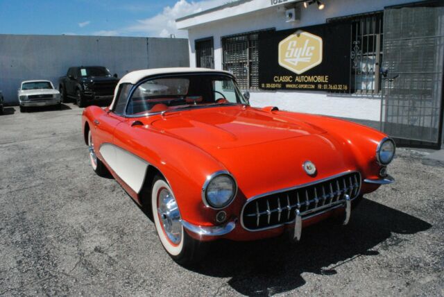 Chevrolet Corvette 1956 image number 22