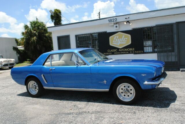 Ford Mustang 1965 image number 10