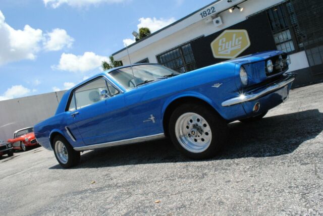 Ford Mustang 1965 image number 11