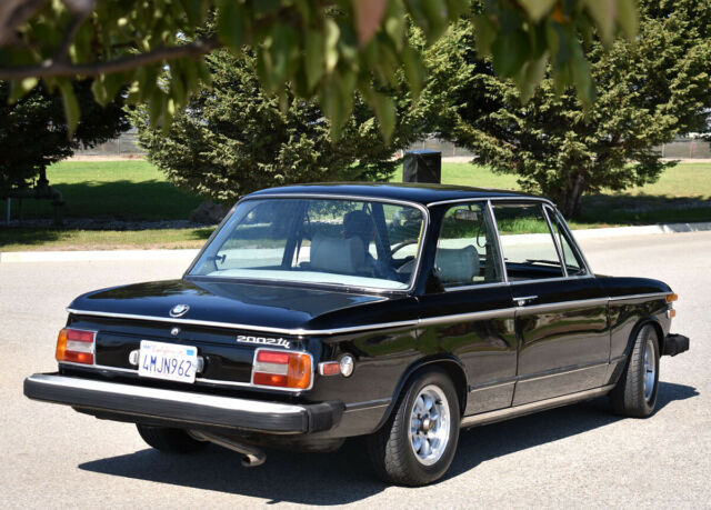 BMW 2002 1974 image number 11