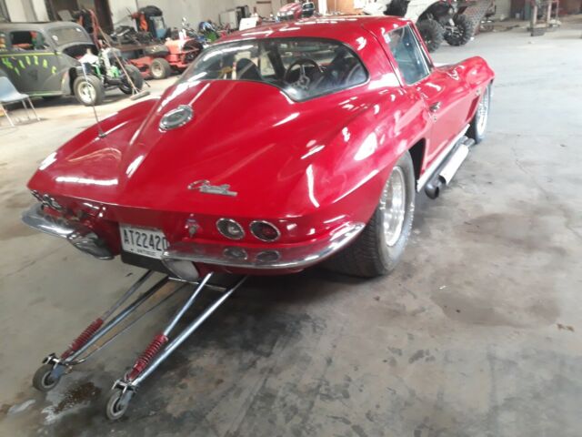 Chevrolet Corvette C2 1967 image number 1