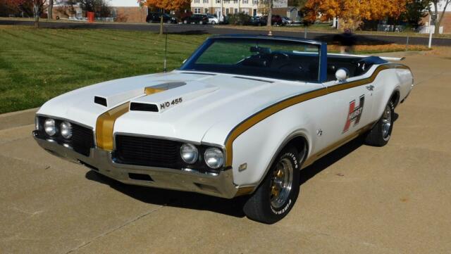 Oldsmobile Cutlass 1969 image number 0