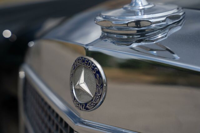 Mercedes-Benz 600-Series 1965 image number 42