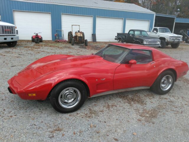 Chevrolet Corvette 1977 image number 0