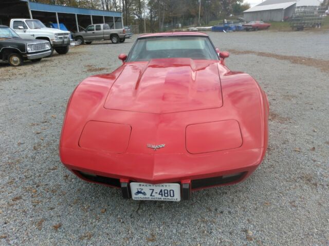 Chevrolet Corvette 1977 image number 14