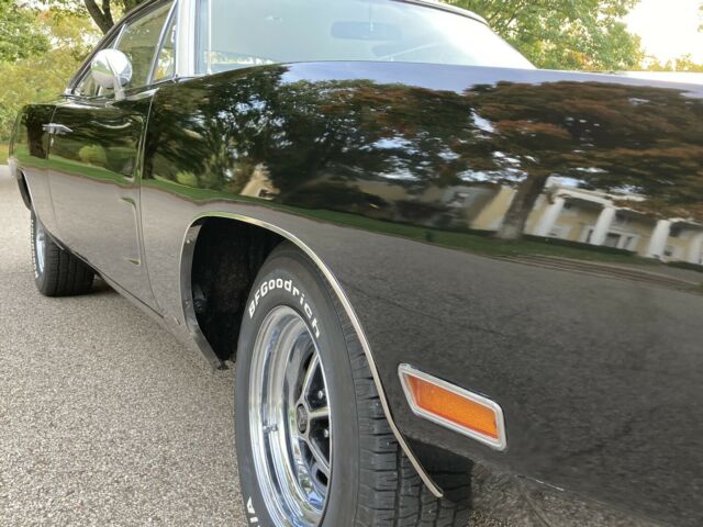 Dodge Charger 1970 image number 5