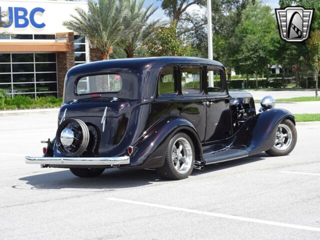 REO Flying Cloud 1934 image number 6