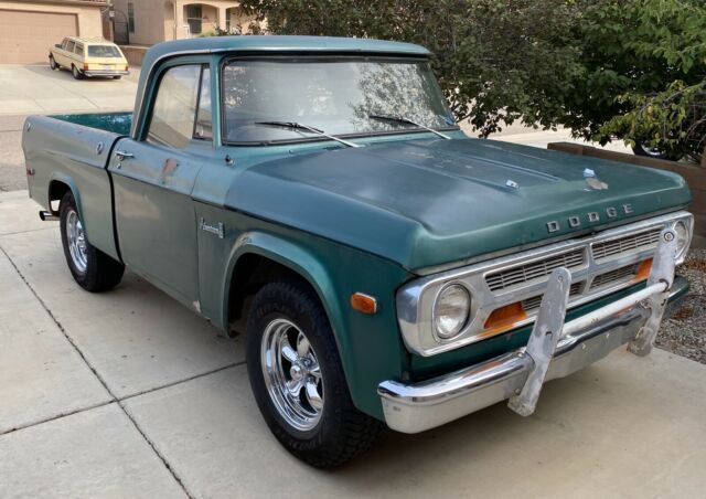 Dodge D150 1971 image number 1