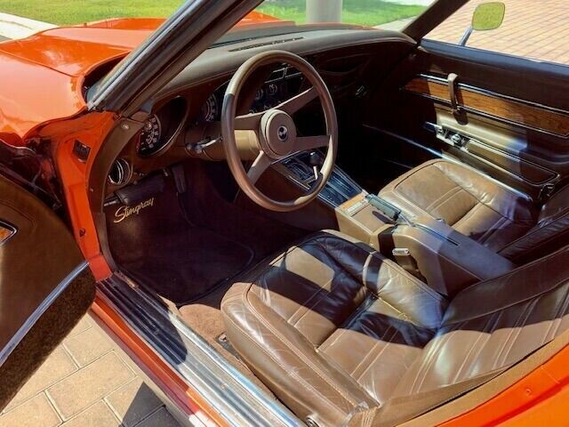 Chevrolet Corvette 1976 image number 4