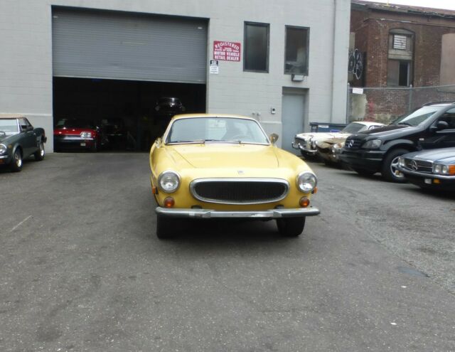 Volvo 1800 1973 image number 24