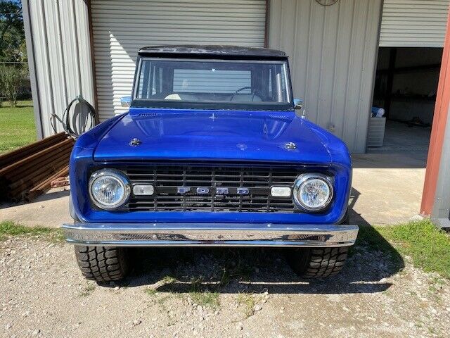 Ford Bronco 1966 image number 1