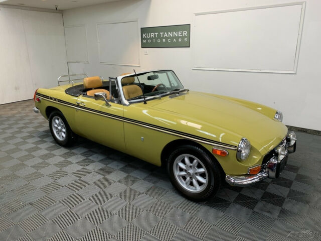 MG MGB 1972 image number 0