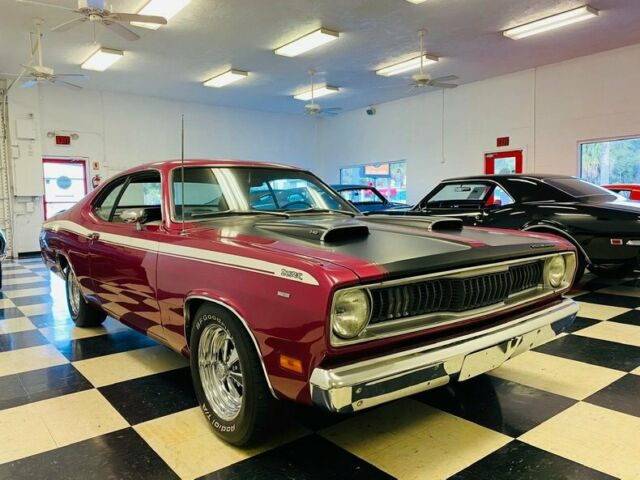 Plymouth Duster 1971 image number 29