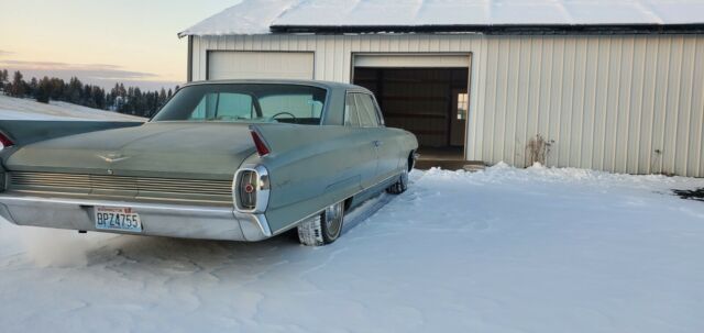 Cadillac DeVille 1962 image number 18