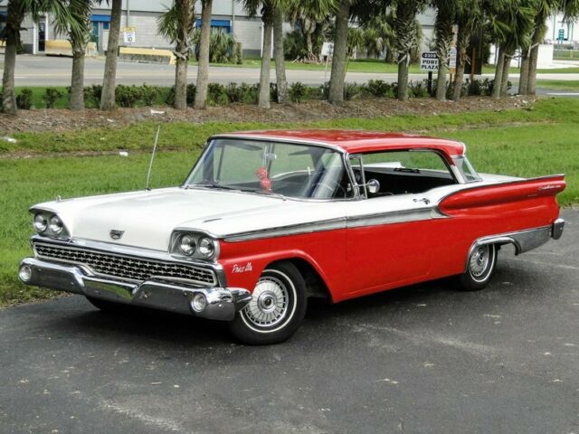 Ford Fairlane 1959 image number 1