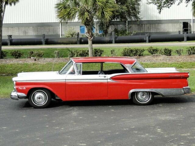 Ford Fairlane 1959 image number 5