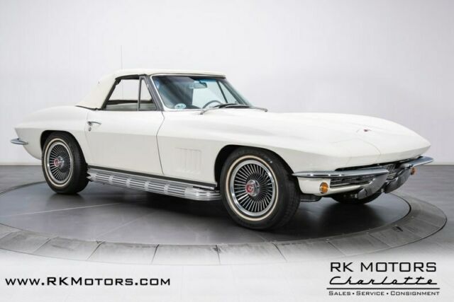 Chevrolet Corvette 1967 image number 35