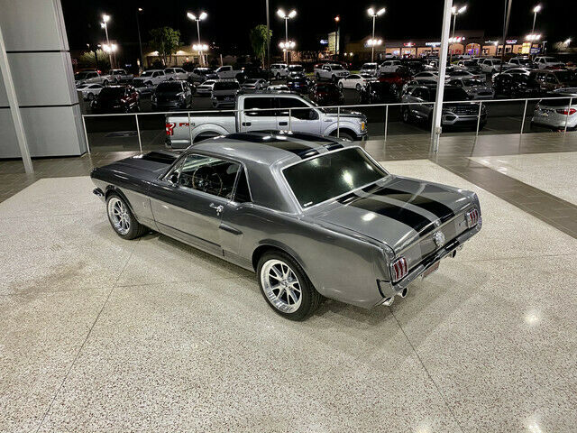 Ford Mustang 1966 image number 18