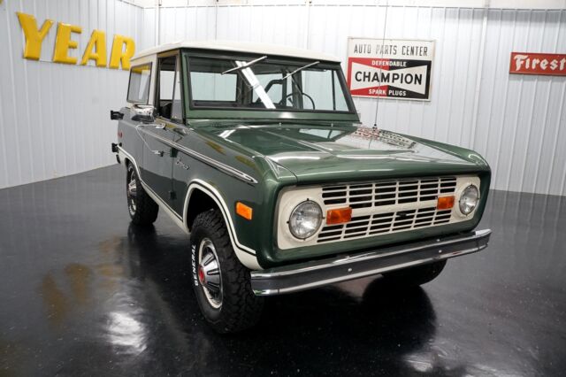 Ford Bronco 1973 image number 20