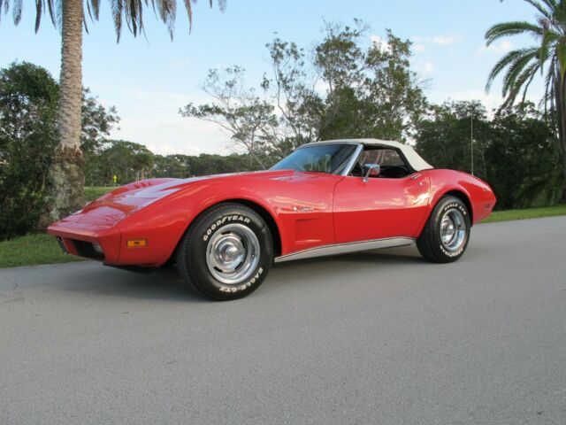 Chevrolet Corvette 1974 image number 1