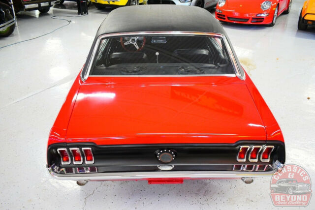 Ford Mustang 1967 image number 23