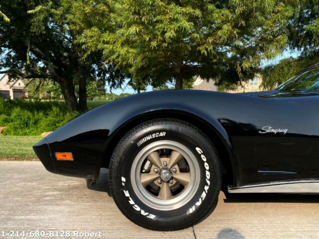 Chevrolet Corvette 1973 image number 30