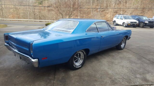 Plymouth Road Runner 1969 image number 27