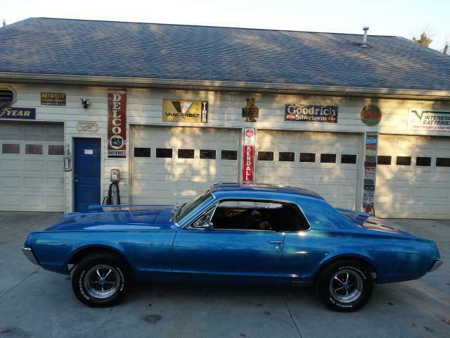 Mercury Cougar 1967 image number 18